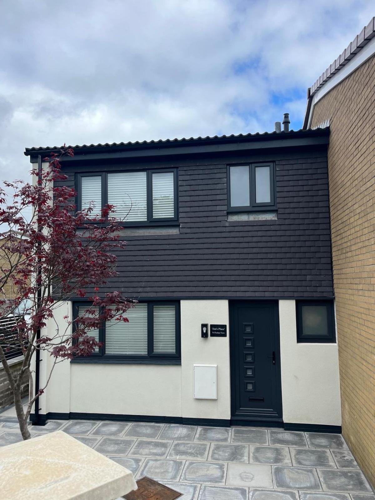 Uber Stylish 3 Bedroom Home Off Road Parking Near Town Centre And Bike Park Wales 梅瑟蒂德菲尔 外观 照片
